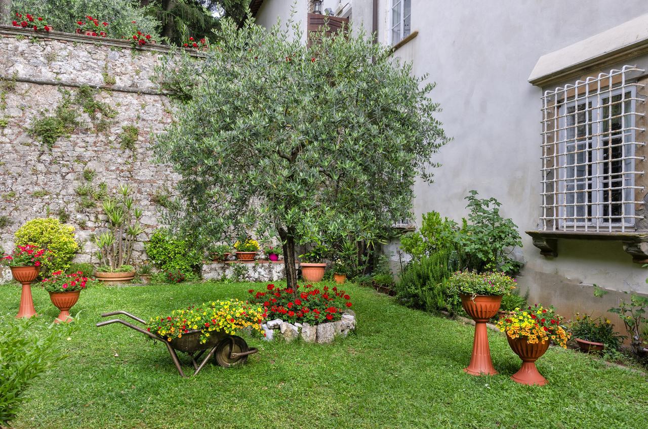 Hotel Casa Diocesana Di Lucca Exterior photo