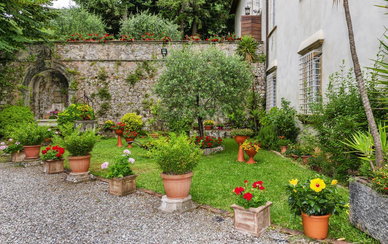 Hotel Casa Diocesana Di Lucca Exterior photo